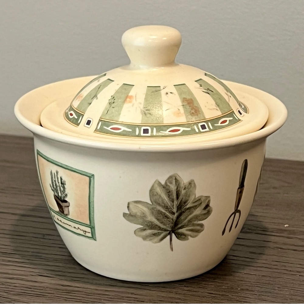Pfaltzgraff Naturewood Sugar Bowl